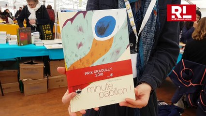 Lire l'histoire préférée des enfants