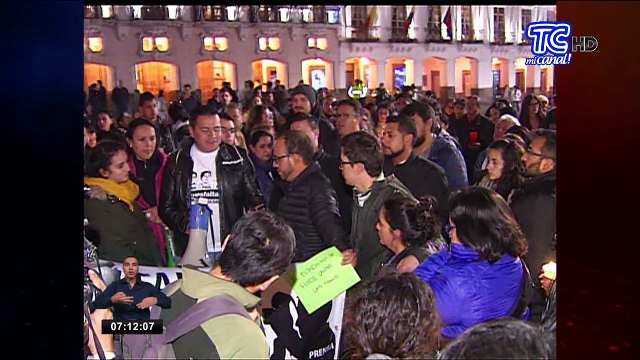 Vigilia en Plaza Grande pidiendo respuestas sobre comunicadores secuestrados