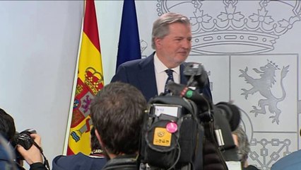 El Gobierno opta por "no actuar por impulsos" en el caso Cifuentes