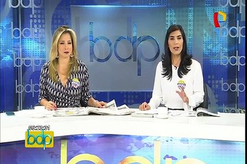 Efectivo traslada moto en la tolva de vehículo policial en plena av. Javier Prado