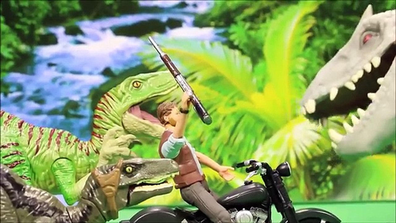 NEW JURASSIC WORLD Owen, Alpha & Velociraptor Blue VS INDOMINUS REX Parody Unboxing - WD Toys