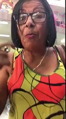 Carlinhos maia leva Branca para comprar pão