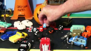 Disney Pixar Cars Play Doh Surprise Eggs Micro Drifters Halloween Special Zombies