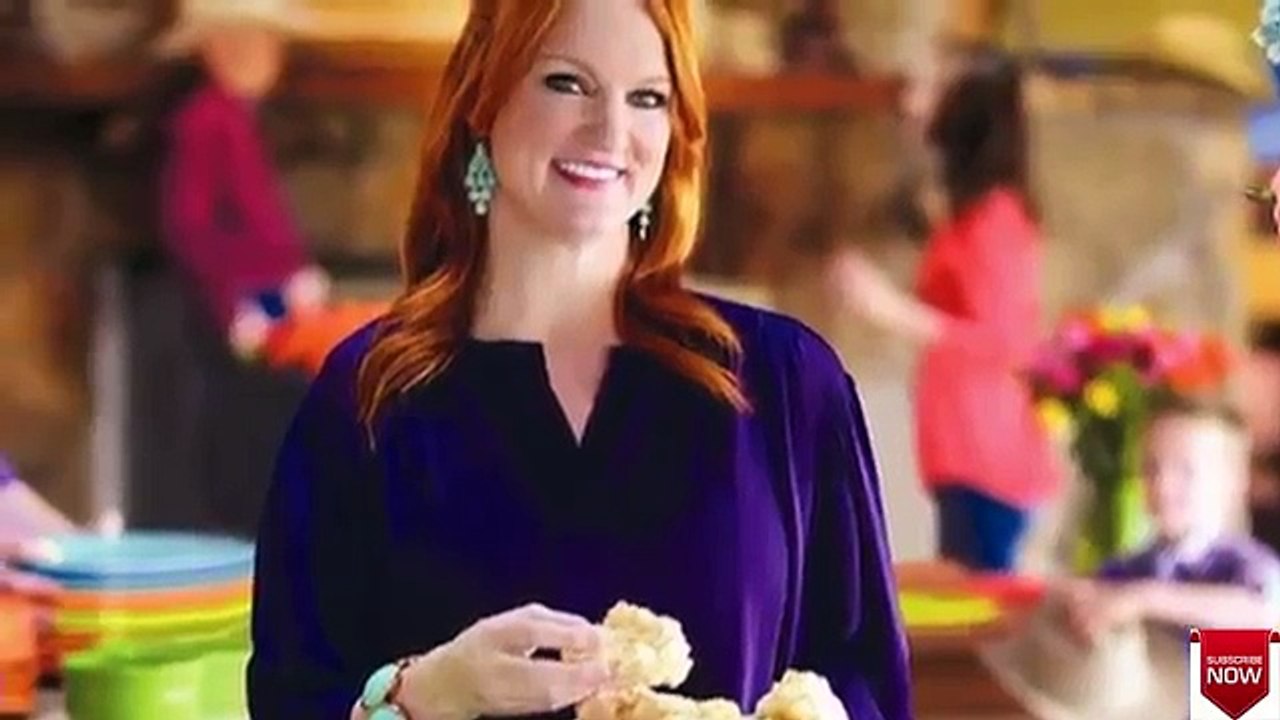‘Pioneer Woman Makes Wildly Racist Joke On Food Network Show & Fans Outraged — Watch