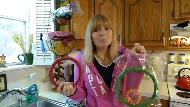 Learn the Basic Stitches for Loom Knitting - Dish Cloths