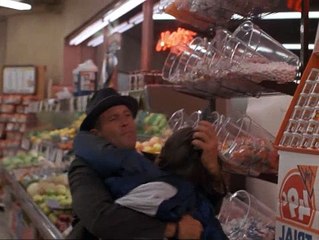 Amazing Stories S02E14 Blue Man Down