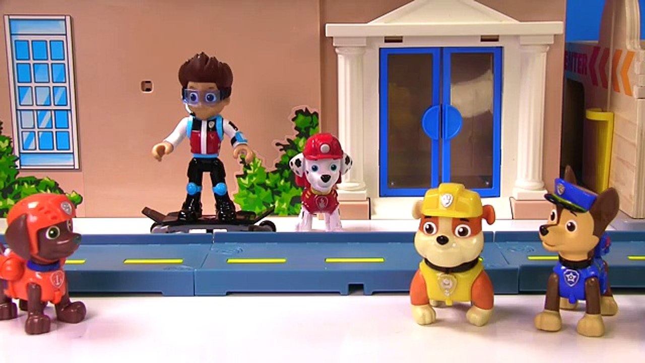 Paw Patrol Go to Racing School The Wheels on the Bus Song Nursery Rhyme
