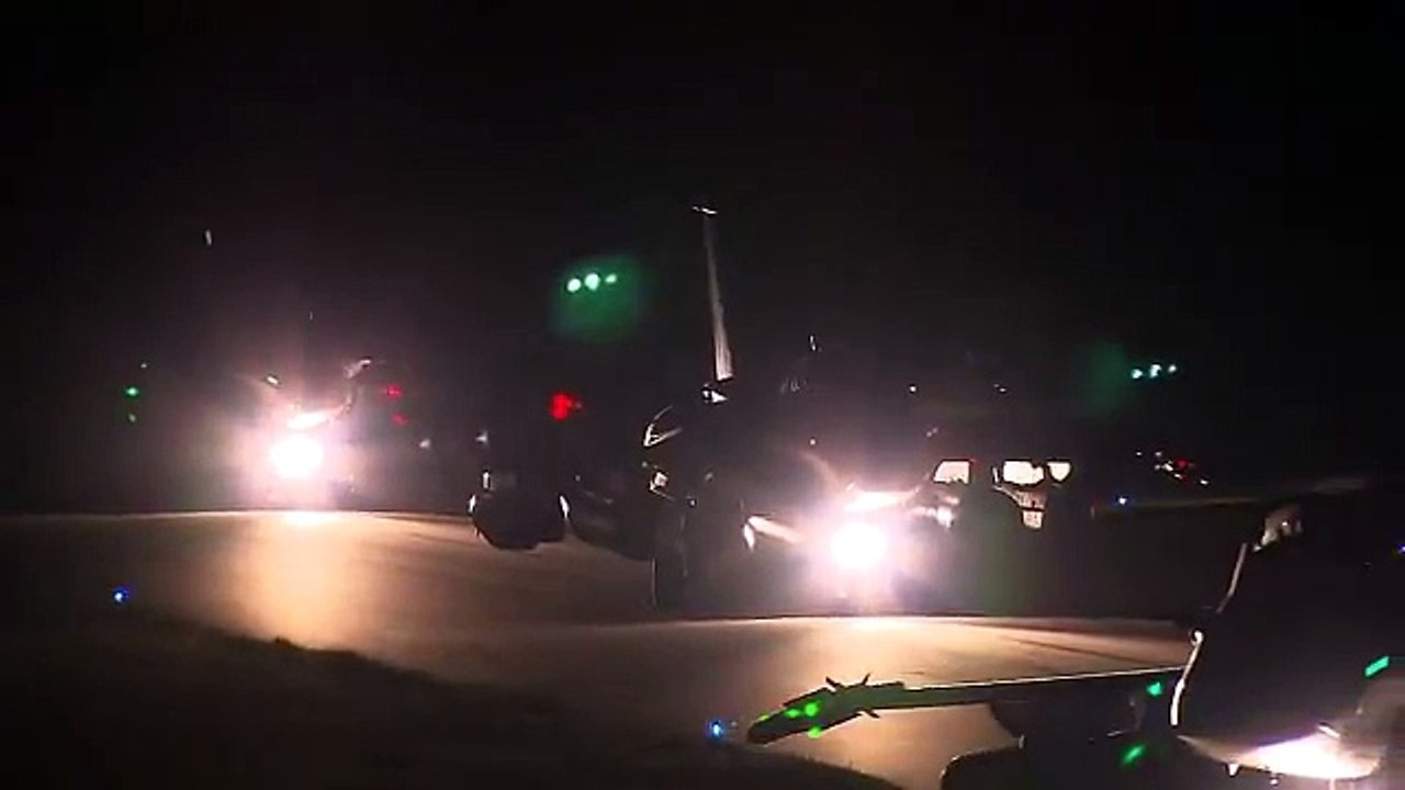 Décollage, cette nuit, des forces armées françaises qui interviennent en Syrie