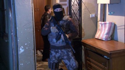 İstanbul’da helikopter destekli şafak operasyonu