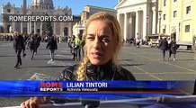 Lilian Tintori se encadena al Vaticano para pedir la liberación de Leopoldo López