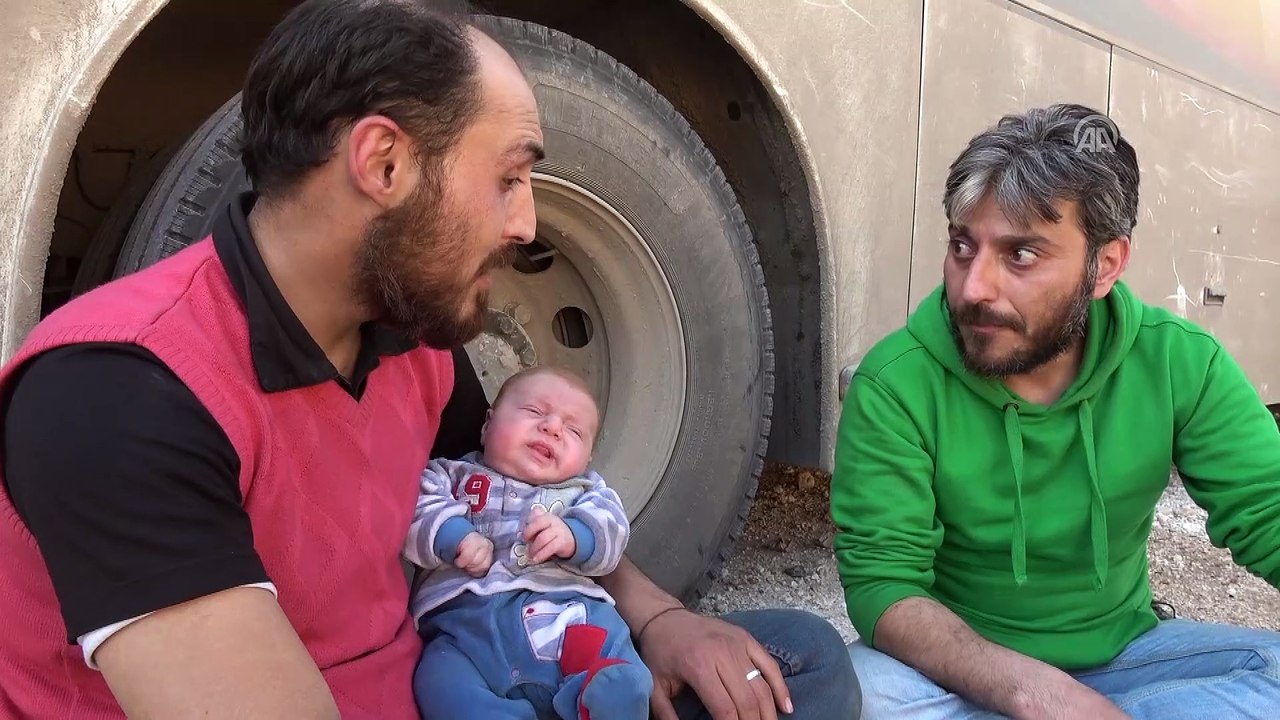 Doğu Guta'dan zorunlu tahliyeler - 20. konvoy Fırat Kalkanı Harekatı bölgesine vardı - BAB