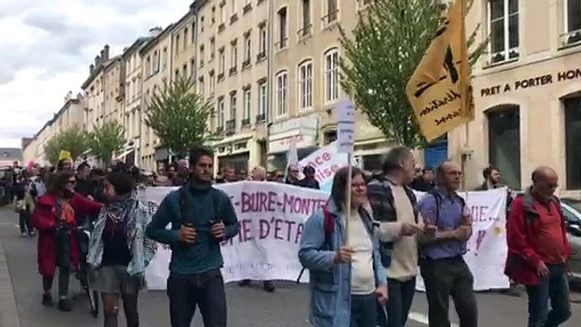 Nancy : entre 300 et 400 manifestants ont quitté la fac de lettres pour regagner le centre-ville