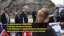 Sulukule Sanat Akademisi Çaldı Erdoğan Tuna Nehri Türküsünü Söyledi