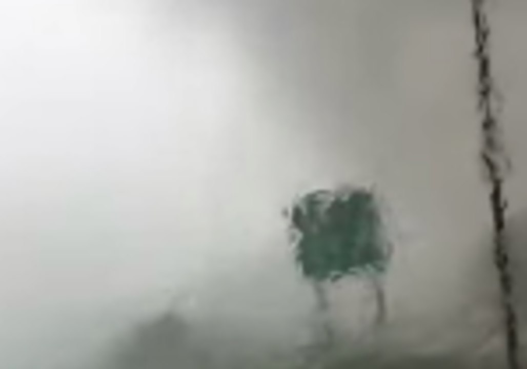 Tornado Knocks Car Off Road in Arkansas, Couple Says Seatbelts Saved Them