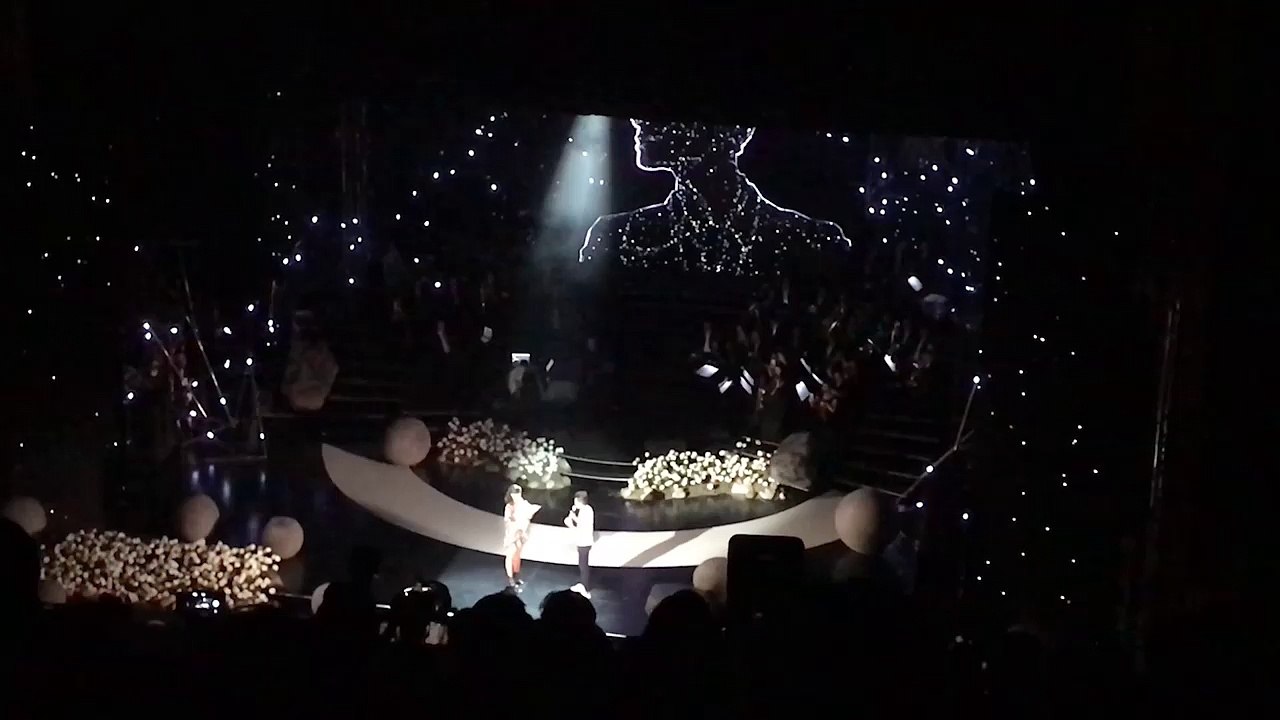 "Ông mai" Hà Anh Tuấn se duyên cho cặp đôi quen nhau 8 năm ngay trên sân khấu See Sing Share concert