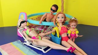 Play Doh Frozen Elsa Anna Barbie Sunglasses, Play-Doh Beach Bag Purse, Swimming Pool