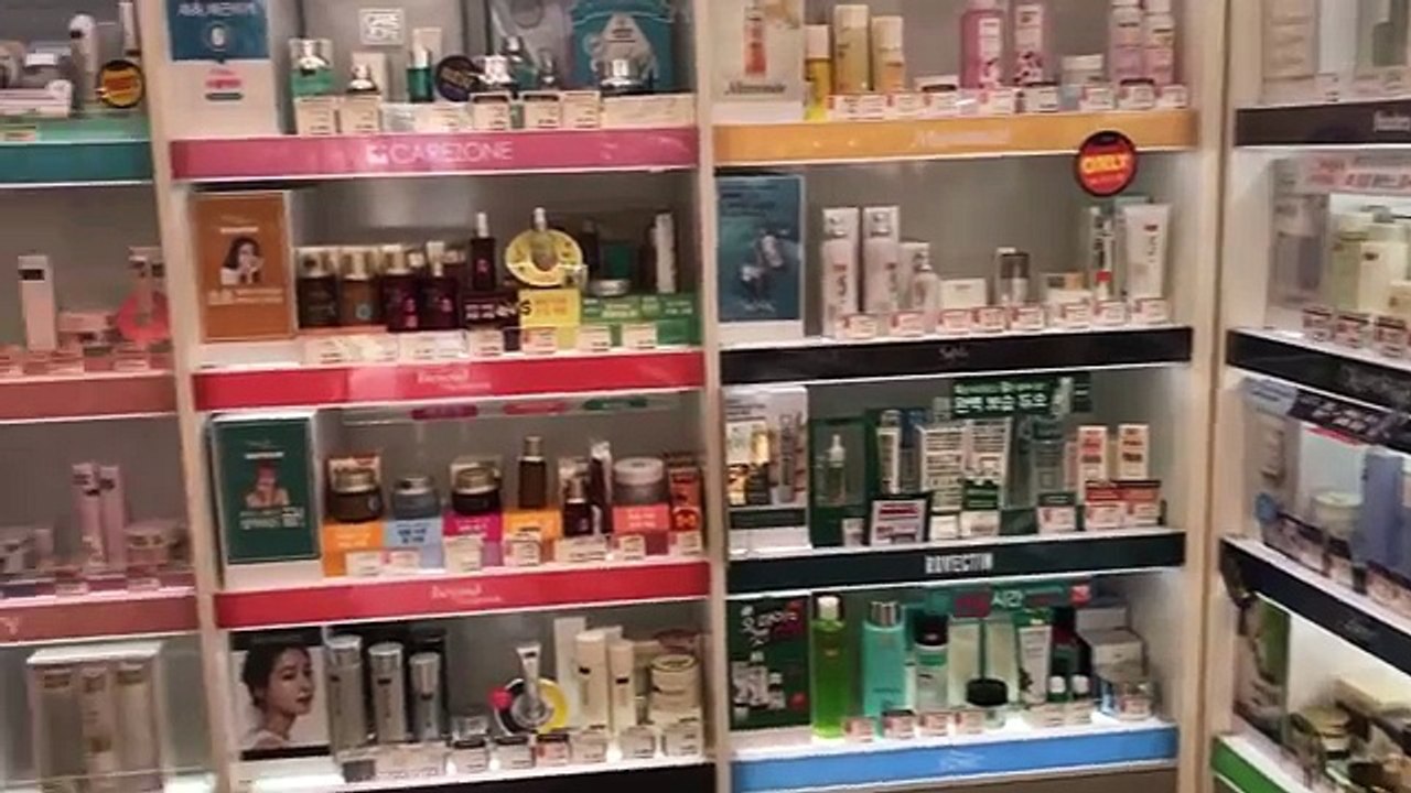 MEDICUBE Red Cushion Foundation First Impressions & Review | The Beauty Breakdown