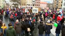 La acogida de los refugiados divide a la ciudad alemana de Cottbus