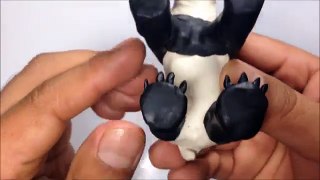 Como hacer un oso panda de plastilina / how to make a panda with clay
