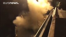 Estados Unidos lanza decenas de misiles crucero contra un aeródromo en Siria