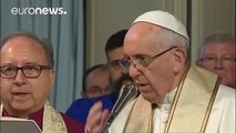 El Papa Francisco pide reforzar los lazos entre católicos y anglicanos en la iglesia de Todos…
