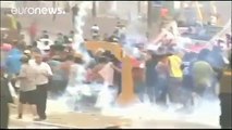 Multitudinario y violento bloqueo de una de las principales autopistas de Perú por los peajes