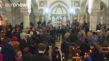 Irak: cristianos vuelven a celebrar la Navidad, mientras sigue el éxodo de los habitantes de Mosul