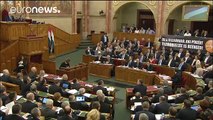 El Parlamento húngaro rechaza la enmienda contra la llegada de refugiados presentada por… -