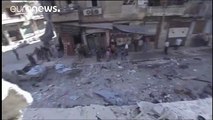 Lluvia de misiles y bombardeos sobre el este y el oeste de Alepo