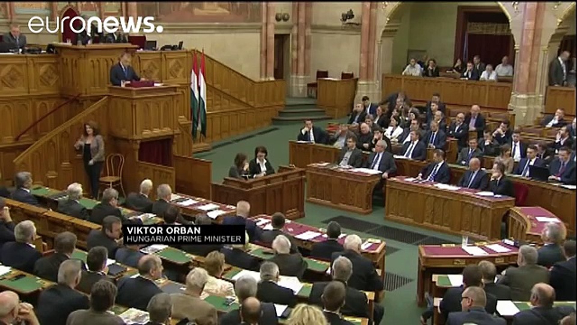 Viktor Orbán quiere reformar la Constitución para legitimar el resultado del referéndum