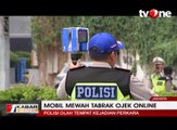 Polisi Olah TKP Kasus Mobil Model Tabrak Ojek Online