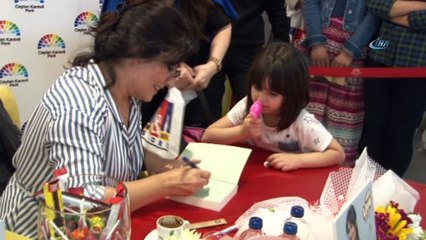 İclal Aydın’a Diyarbakır’da yoğun ilgi