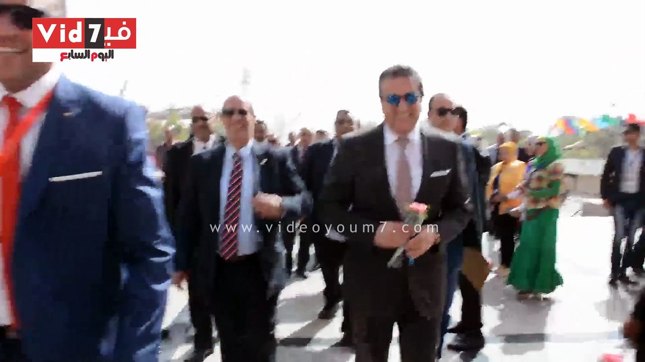 وزير التعليم العالى يصل أسيوط لوضع حجر أساس مست...