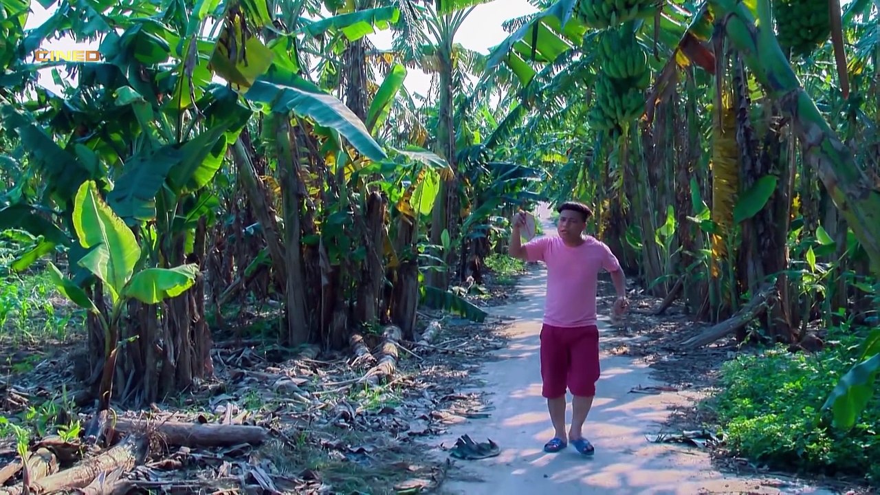 Ma Nữ & Anh Chàng Bán Khoai