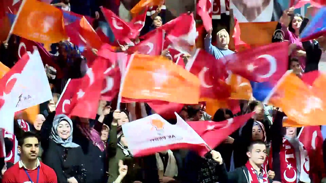 Başbakan Yıldırım:  'Kamu gücünü kullanan bizde olsak, başkaları da olsa ilahi adalet ve hukuk devleti ilkelerine uygun olarak hareket etmemiz gerekir. Çünkü, adalet mülkün temelidir' - İSTANBUL