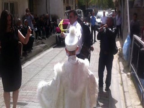 Ataşehir Düğün Nişan Kına Gecesi Sünnet Davul Zurna Ekibi Kiralama 0544 585 08 18