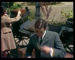 Upstairs, Downstairs  S02E01 - The New Man