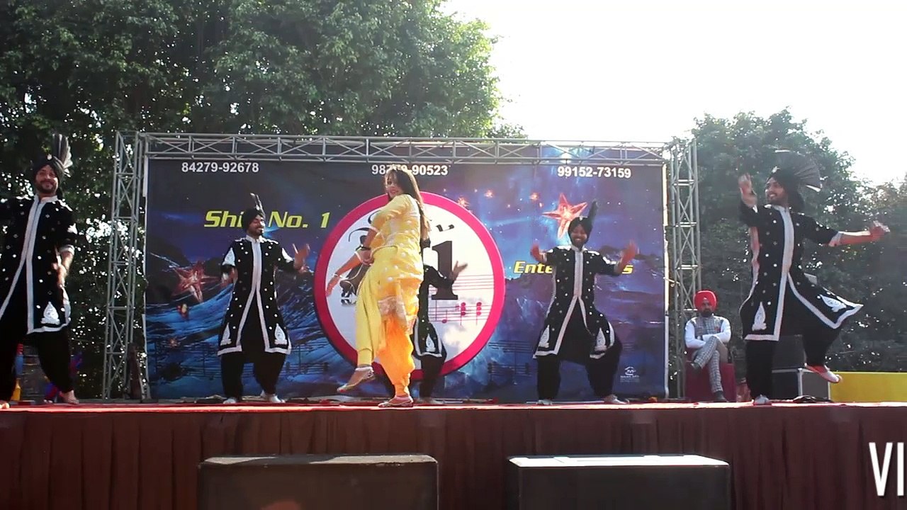BLACK PANTHER BHANGRA GROUP TM ---- LIVE MODEL  PERFORMANCE