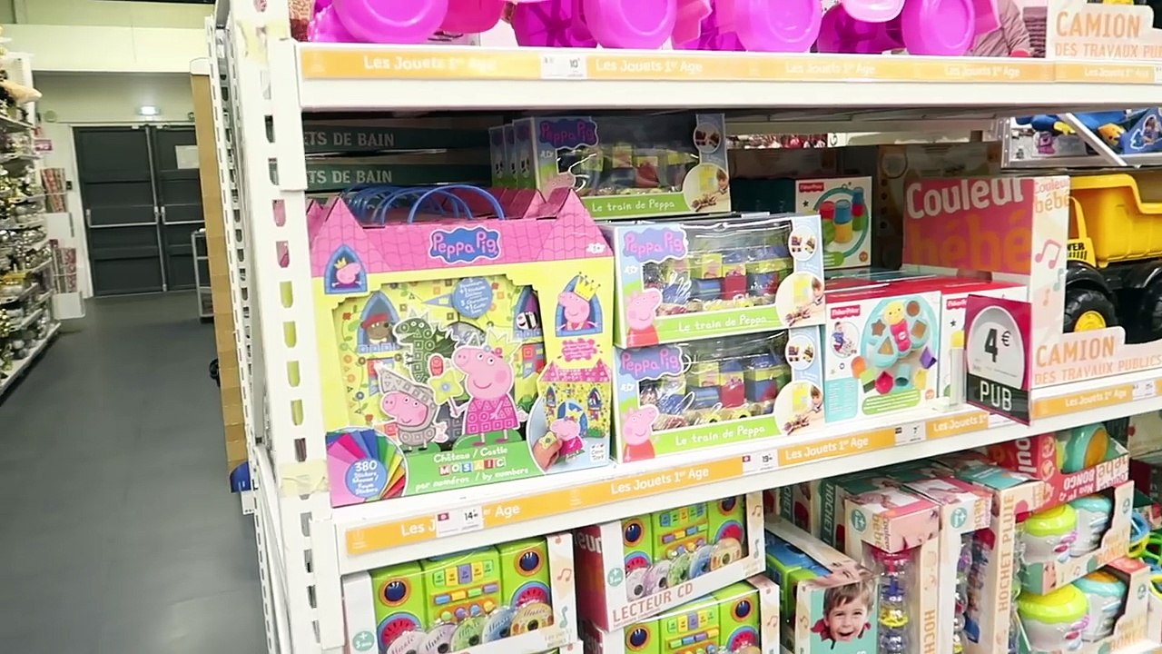 ACHATS JOUETS ET GRAND REPERAGE DECO DE NOËL Vlog