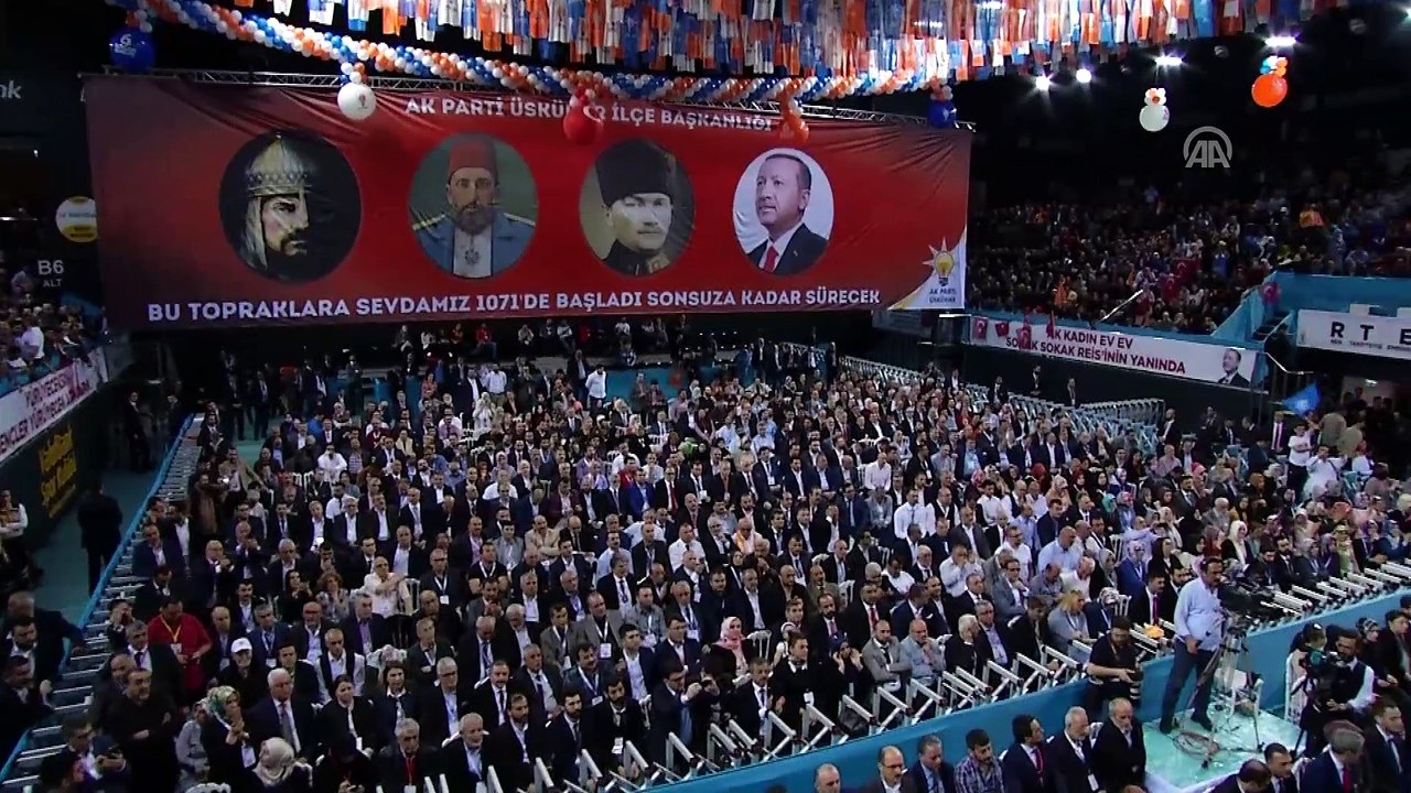 Cumhurbaşkanı Erdoğan: '(Terör) Saldırıları bizzat kaynağında yok etmeyi siyasetinin temeline oturtmuş bir Türkiye var'- İSTANBUL