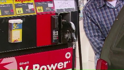 How to Avoid Having Your Card Information Stolen by Skimming Devices