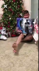 sahibine play station hediye edilince çıldıran kedi