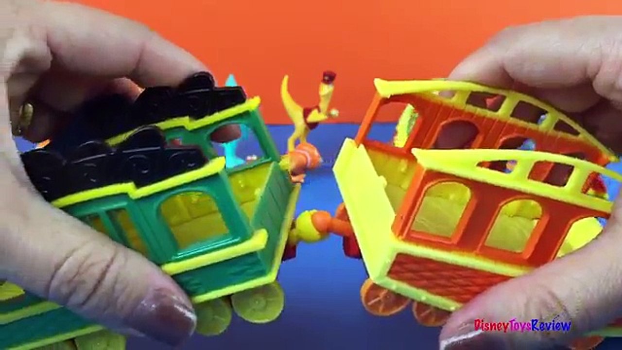 Dinosaur Train and Buddy get an extra train car - Tank Engine Steam Engine Boys Toys