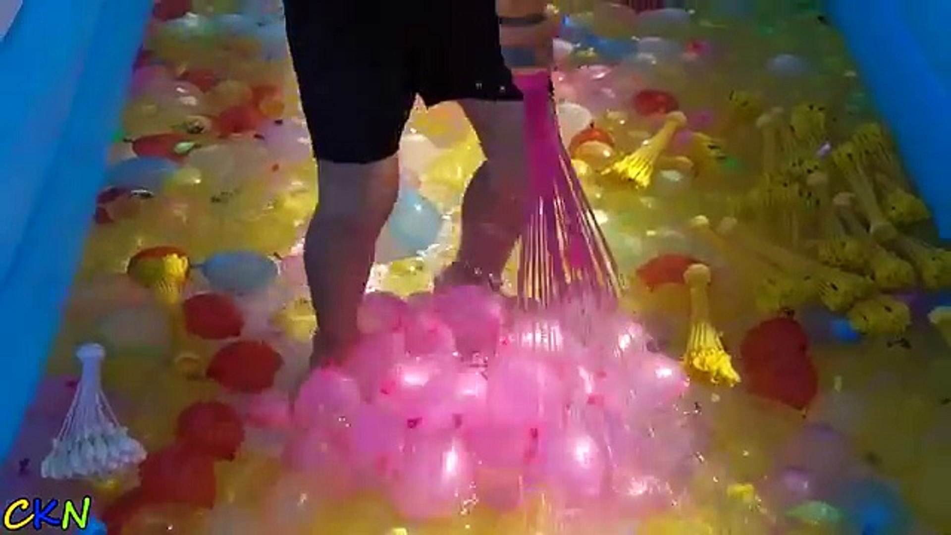 ≪箱付≫GOON グーン Taipei Toy Festival2006 Zuru Bunch o Balloons Mega Water Warfare-2 Water Guns And