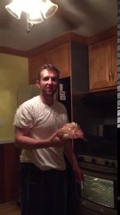 Futur Papa il ne comprend pas que sa femme est enceinte !