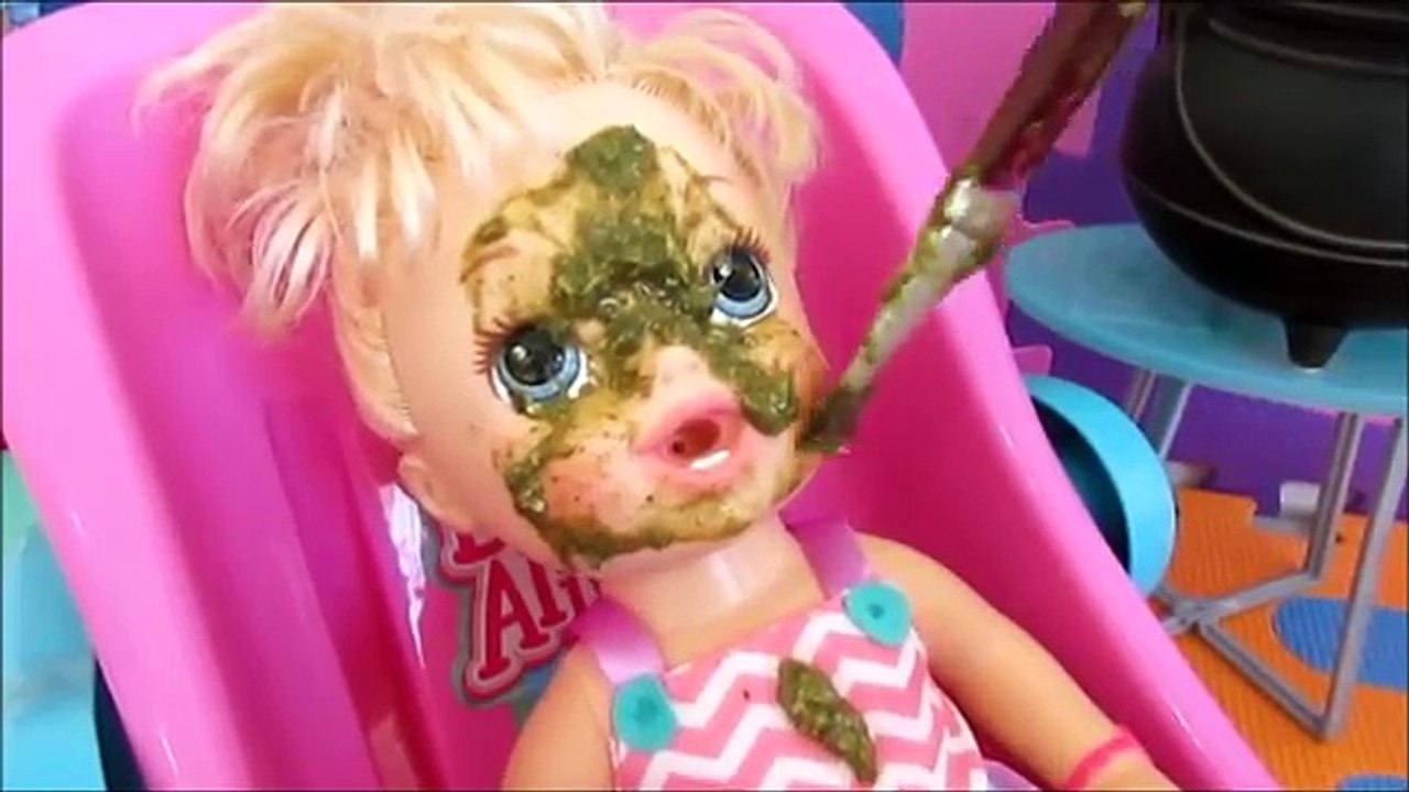 #2 POÇÃO MÁGICA PARA FICAR BONITA. Baby Alive Amandinha e suas irmãs. Novelinha da Baby Alive.