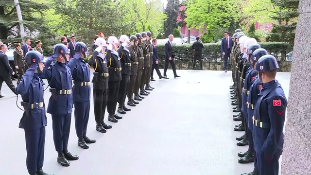 Milli Savunma Bakanı Canikli, NATO Genel Sekreteri Stoltenberg ile bir araya geldi - ANKARA