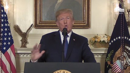 Trump dice que actuó conforme a la Constitución al atacar a Siria