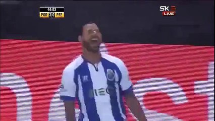 Querasma efsane 'trivela' vuruşuyla Portekiz'i salladı