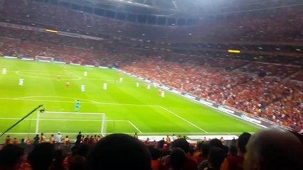 Tartışmalı golün kale arkası görüntüsü kaleci Ferhat&#39;ı doğruluyor mu?